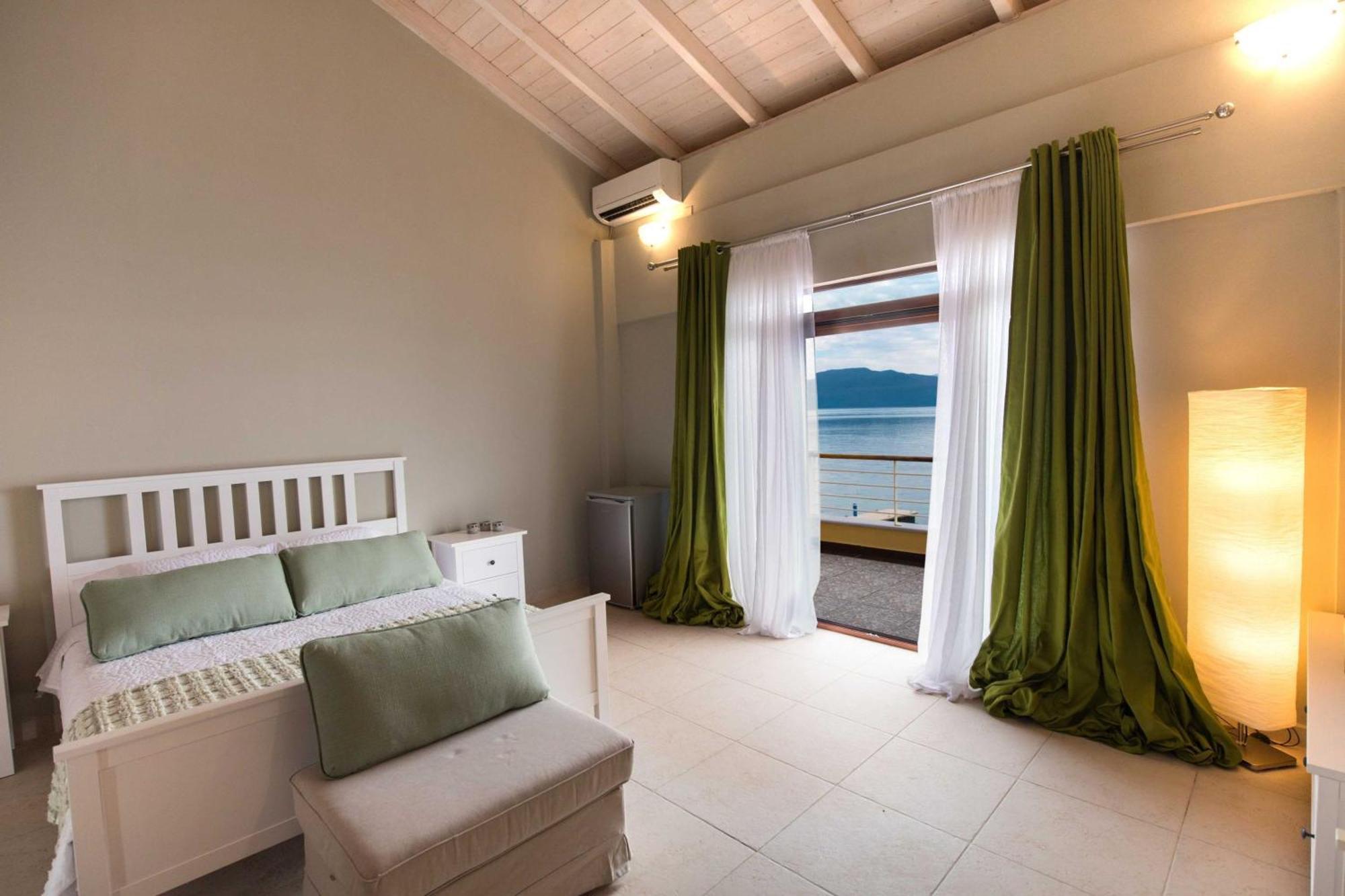 Nv Suites - Sea Front Av Properties Nikiana Exteriör bild